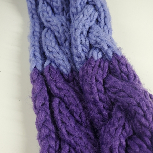 Old Navy Purple Blue Colorblock Knit Scarf - Picture 3 of 10